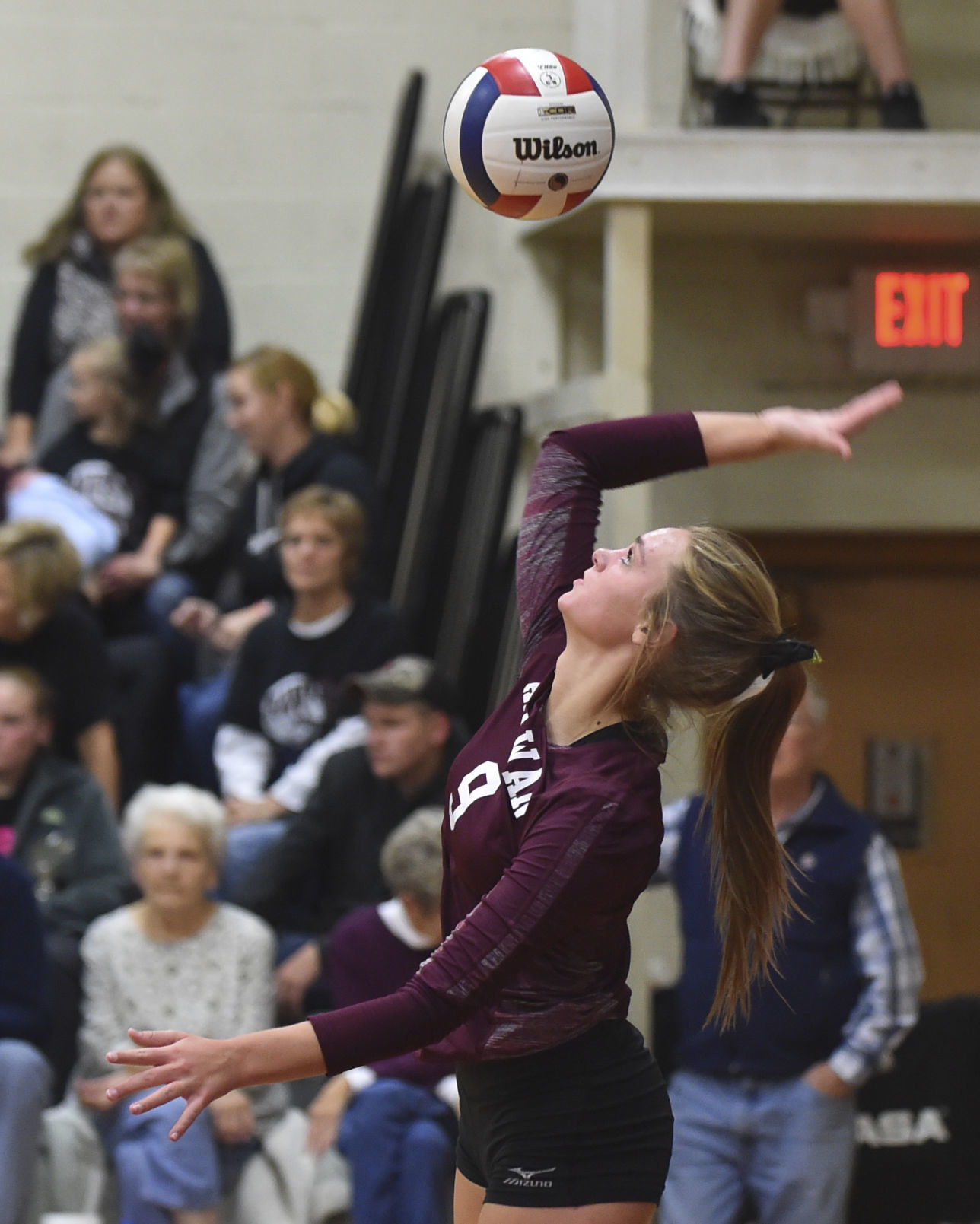 101518-wethersfield-annawan-vb--07a.jpg